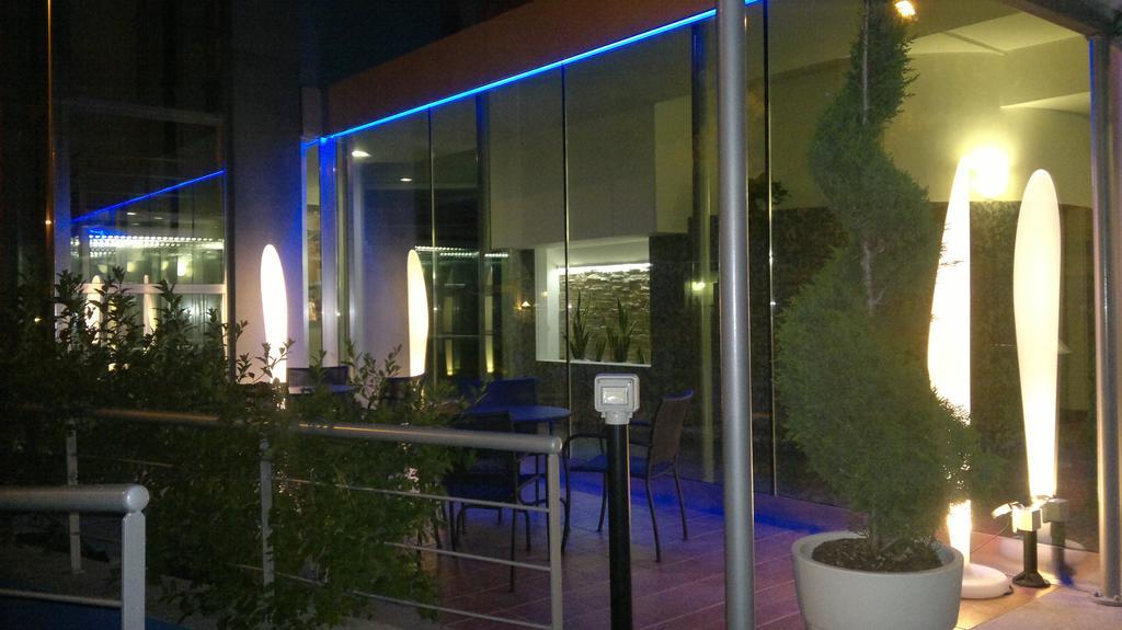 Hotel Leuco' Martinsicuro Kültér fotó